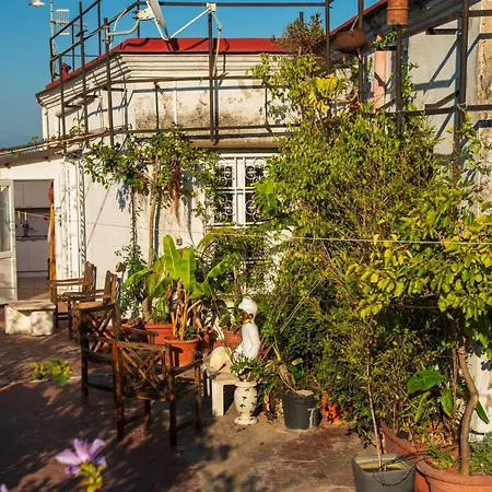 Penthouse Terrazza Vesuvio * نابولي